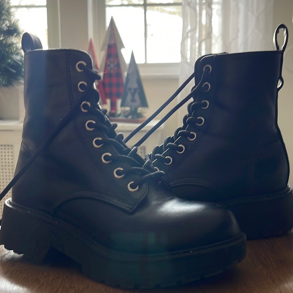 Girls Steve Madden Chelsea boots